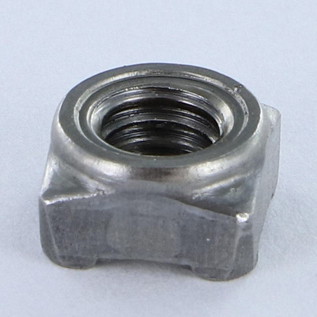 1 x Vierkantmutter Schweißen M10 17x17x8 Rohstahl