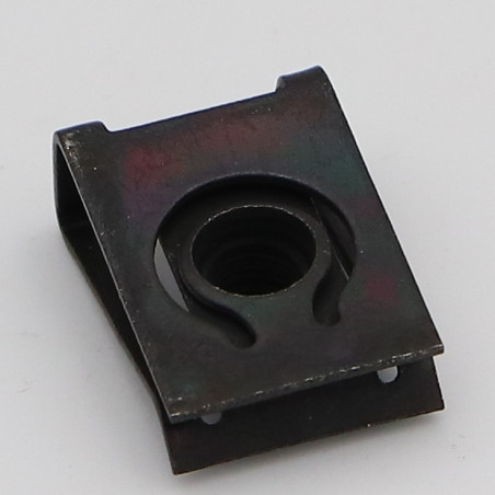 1 x Klemmmutter M5 NUT8415 Klemmdicke 0,5 für 4 Stahl schwarz verzinkt
