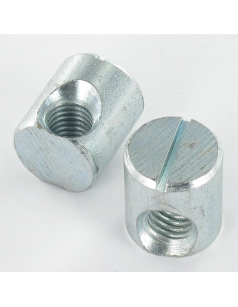 1 x Quermutter-Bolzen 15x17 M8 CENTER Verzinkt